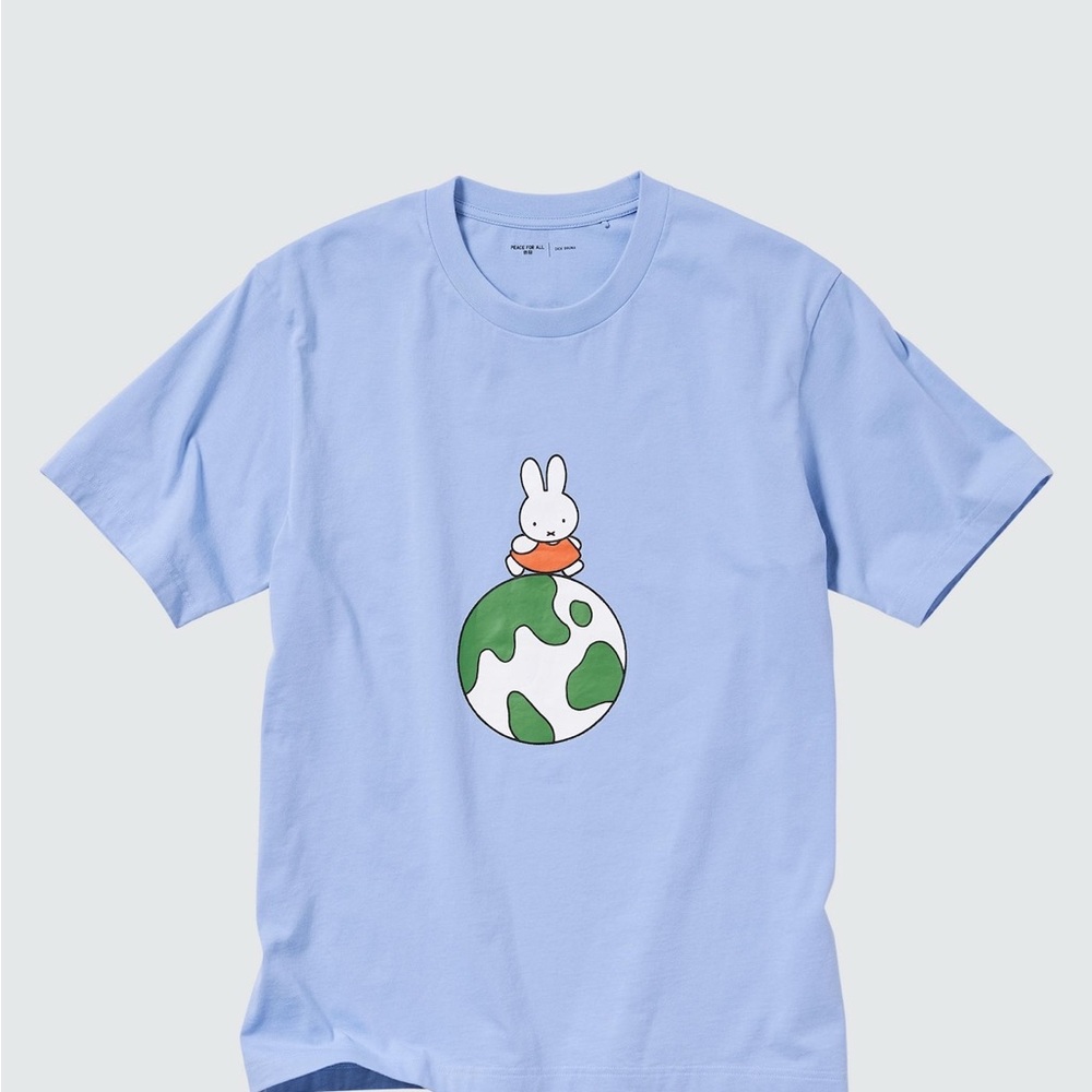 Uniqlo Miffy🐰T-shirt sz X-Large